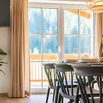 Chalet Fiif Pinzgau Wald im Pinzgau