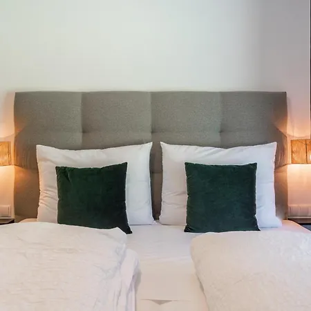 Fiif Pinzgau Chalet *