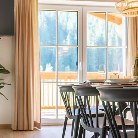 شاليه Fiif Pinzgau والد ام بينزاغو