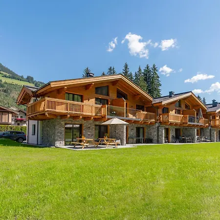 Horská chata Fiif Pinzgau Wald im Pinzgau